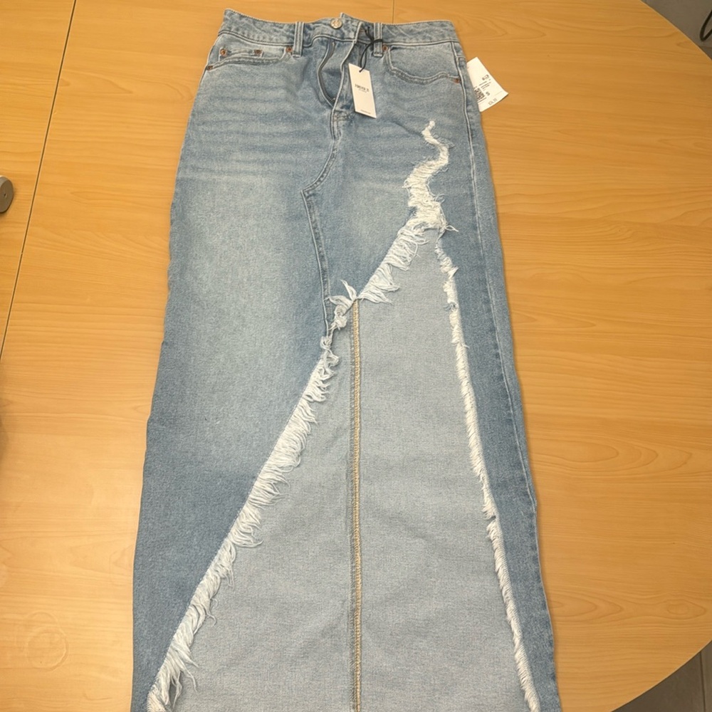 Forever 21 Distressed Denim Maxi skirt NWT